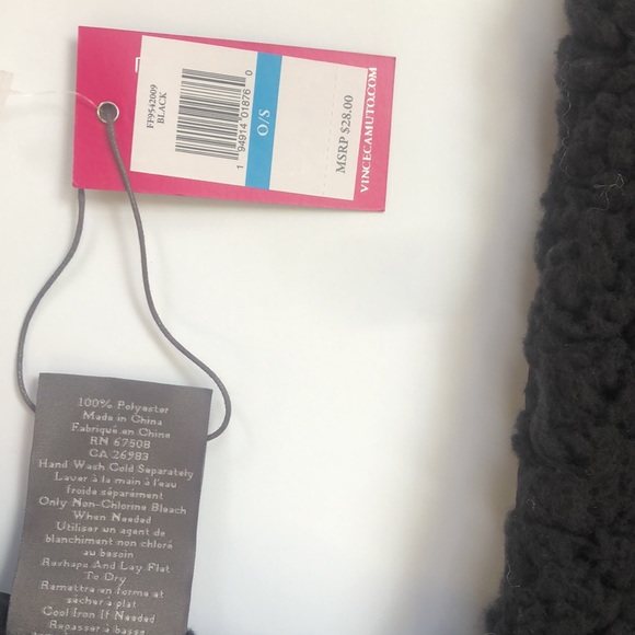 NWT Vince Camuto womens black soft Sherpa scarf - Picture 3 of 4
